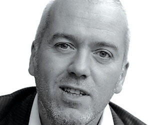David Vanalderwerelt, expert en franchise